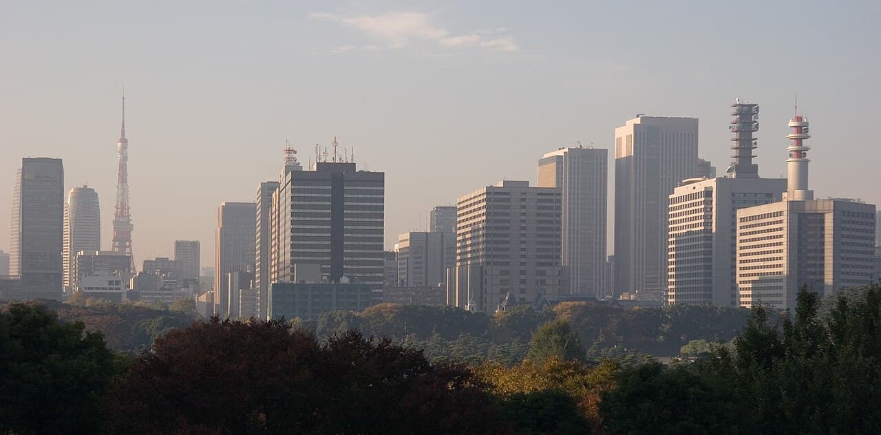 Marunouchi skyline at dawn, central Tokyo